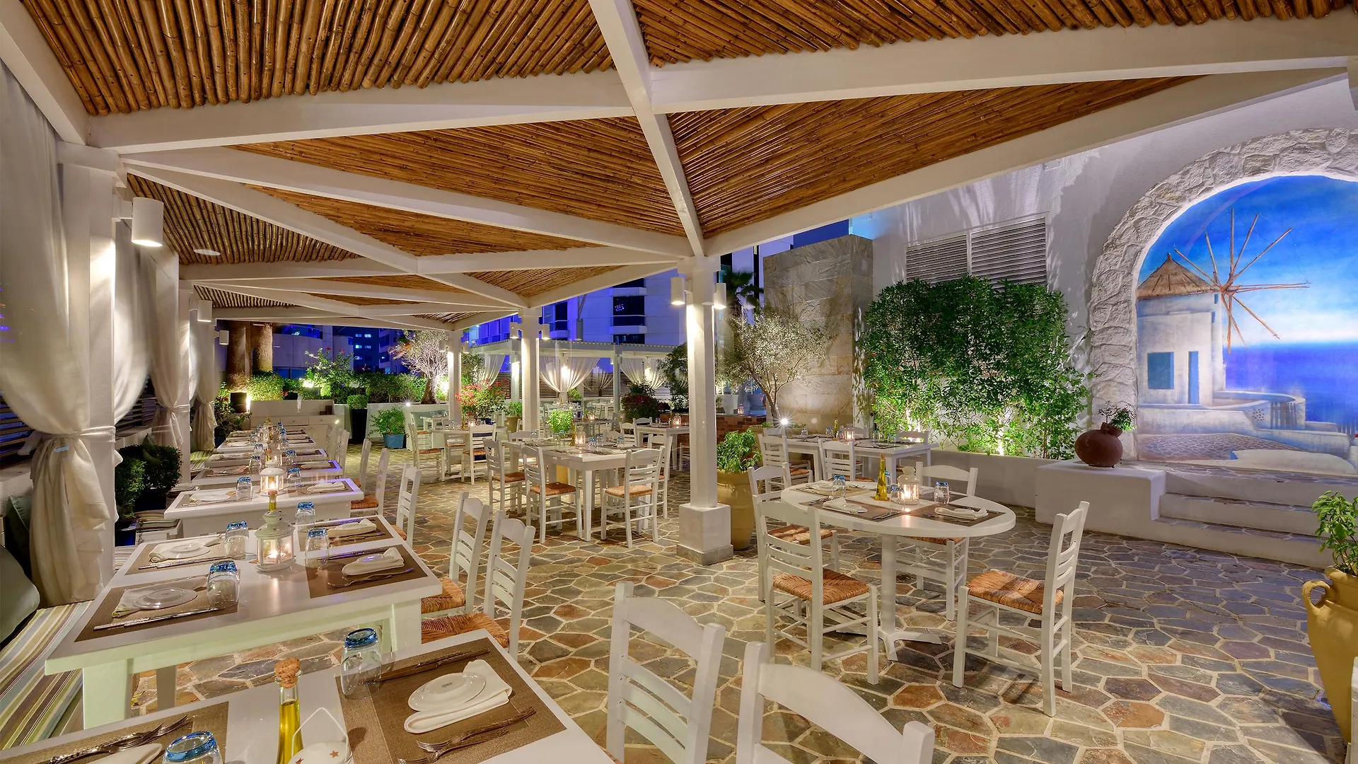 Majestic City Retreat Hotel Dubai