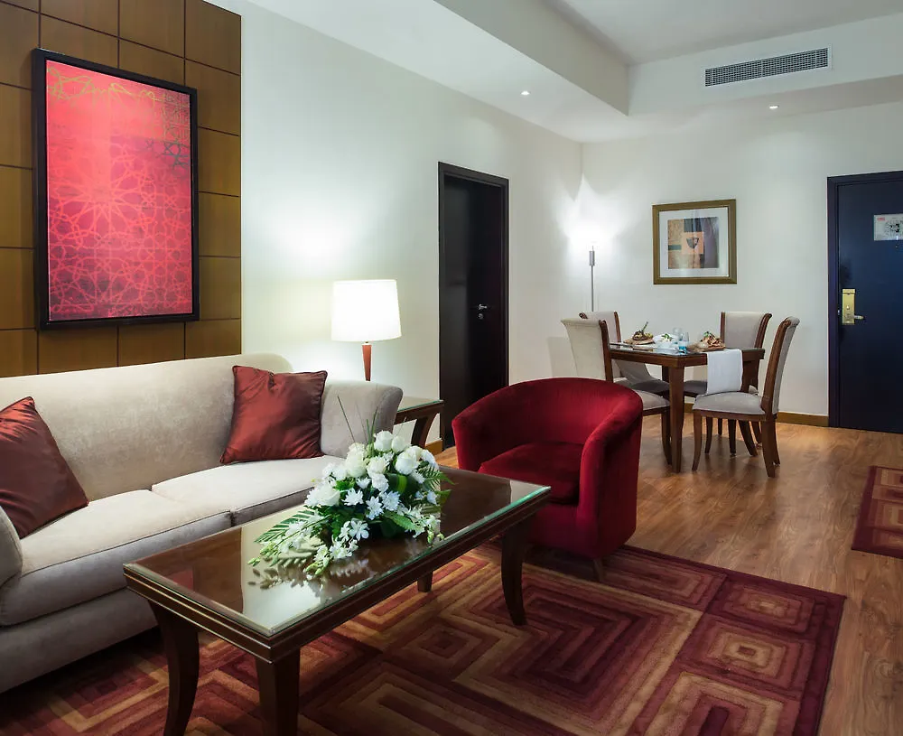 Majestic City Retreat Hotel Dubai 4*,