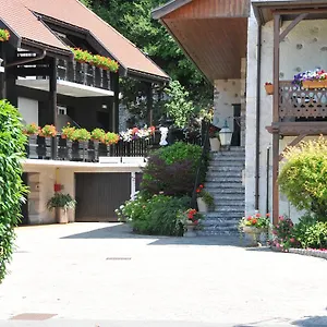 auberge-du-roselet.hotels-rhonealpes.com/