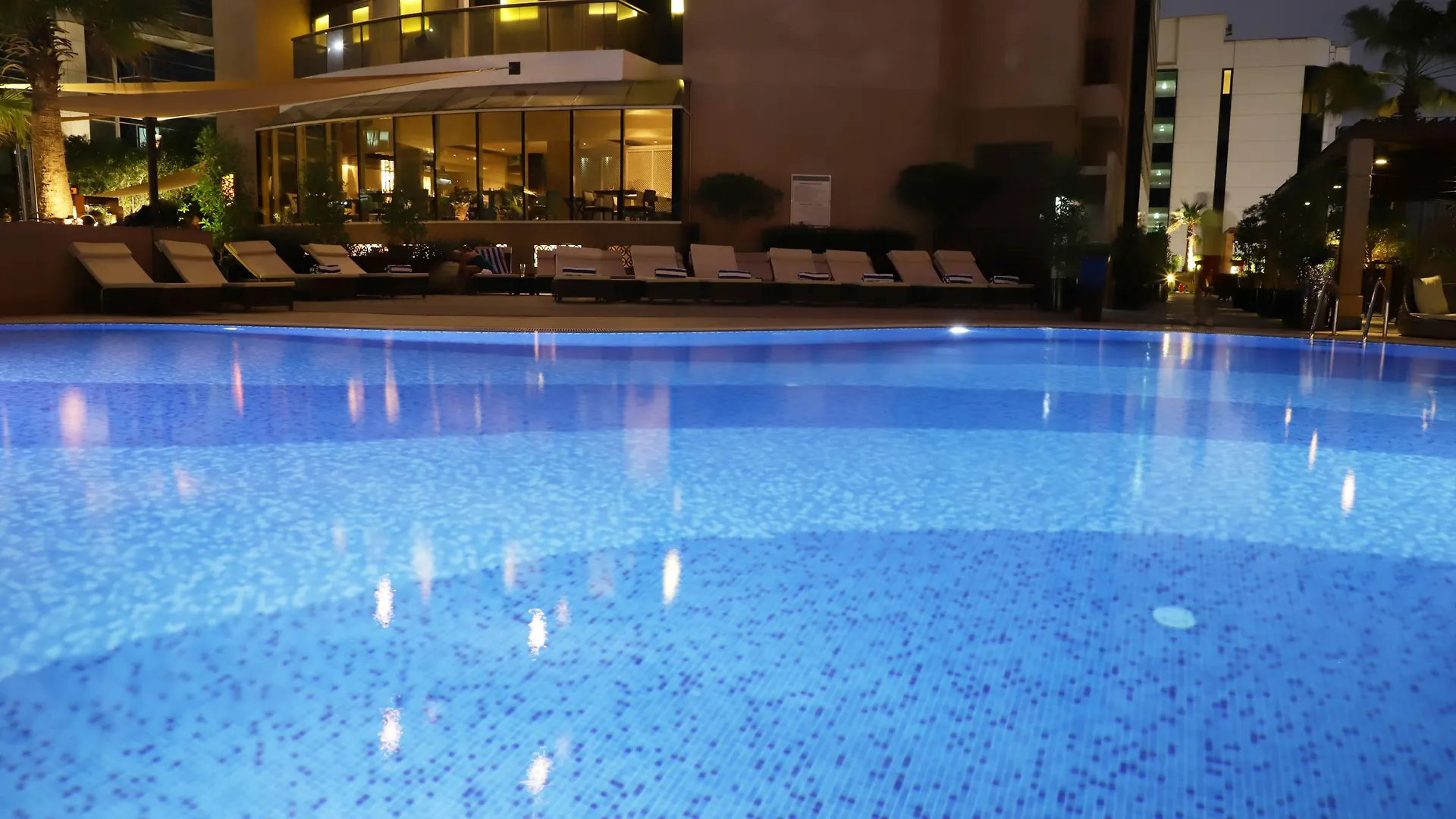 Majestic City Retreat Hotel Dubai
