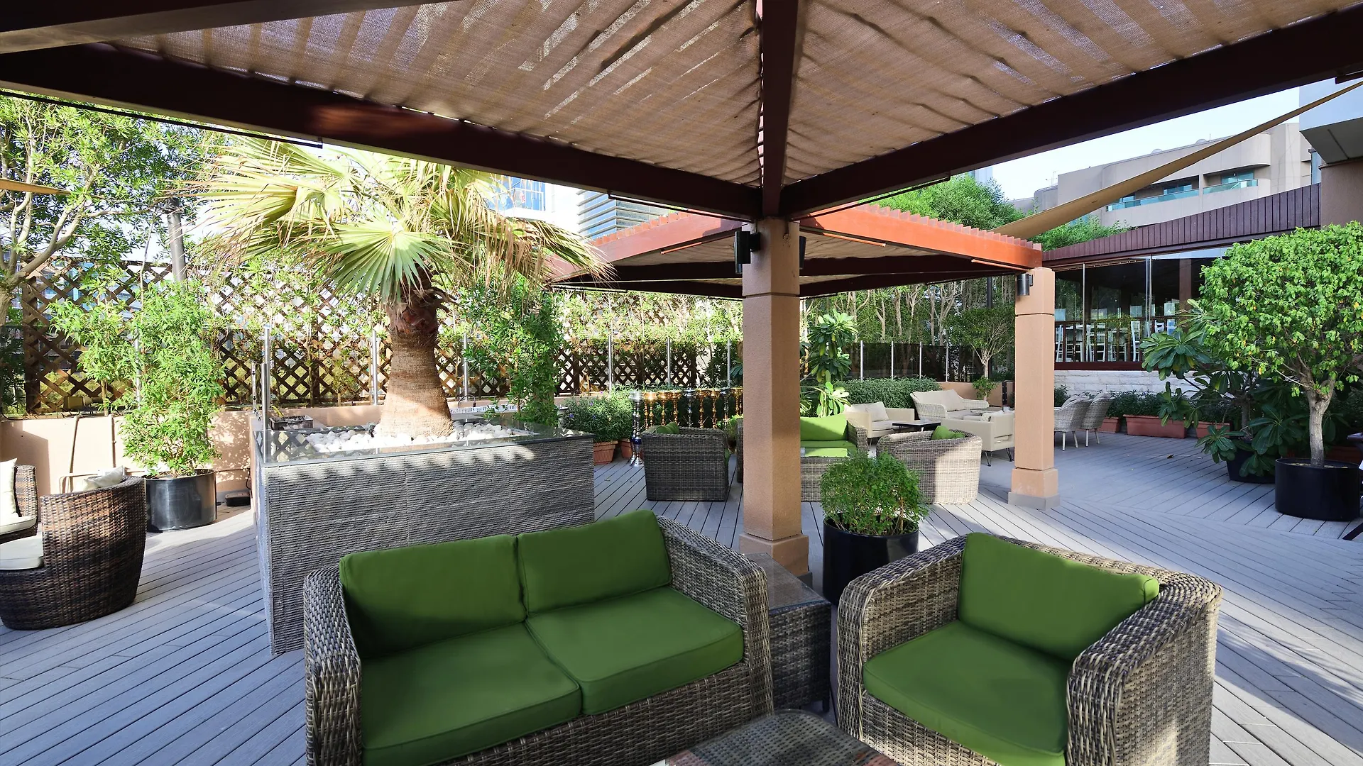 Majestic City Retreat Hotel Dubai 4*,