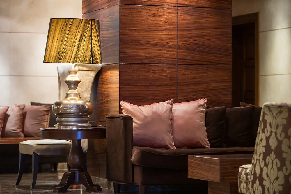 Majestic City Retreat Hotel Dubai